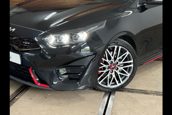 Kia Ceed 1.6 T-GDi GT 204pk | Facelift | VOL! | Pano | LED | Virtual | JBL | ACC | BCA | LFA | Wireless Charg | CarPlay