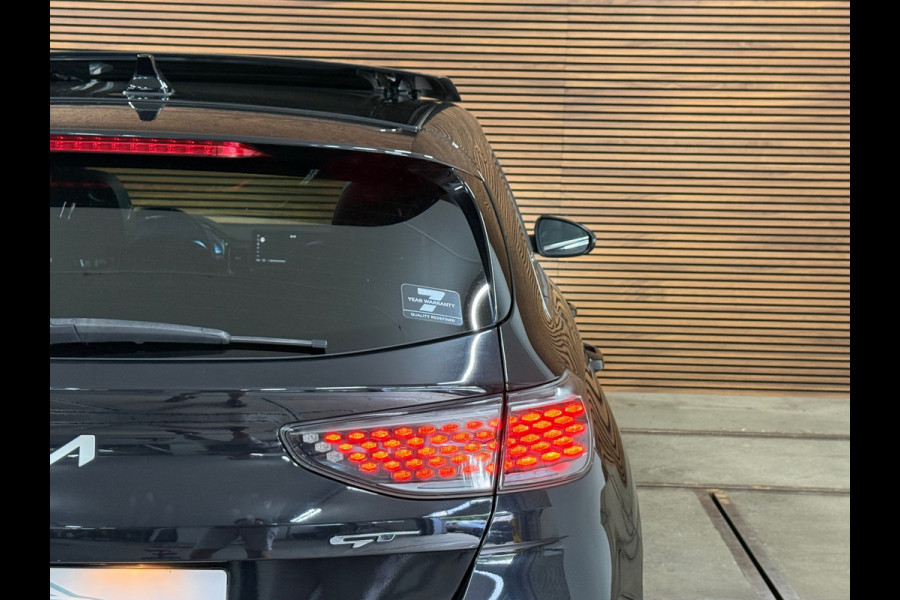 Kia Ceed 1.6 T-GDi GT 204pk | Facelift | VOL! | Pano | LED | Virtual | JBL | ACC | BCA | LFA | Wireless Charg | CarPlay
