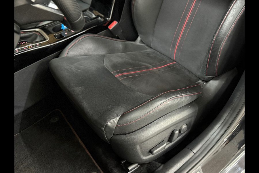 Kia Ceed 1.6 T-GDi GT 204pk | Facelift | VOL! | Pano | LED | Virtual | JBL | ACC | BCA | LFA | Wireless Charg | CarPlay