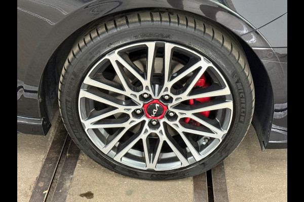 Kia Ceed 1.6 T-GDi GT 204pk | Facelift | VOL! | Pano | LED | Virtual | JBL | ACC | BCA | LFA | Wireless Charg | CarPlay