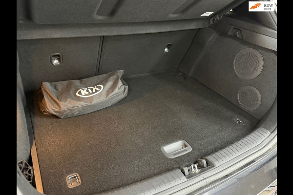 Kia Ceed 1.6 T-GDi GT 204pk | Facelift | VOL! | Pano | LED | Virtual | JBL | ACC | BCA | LFA | Wireless Charg | CarPlay