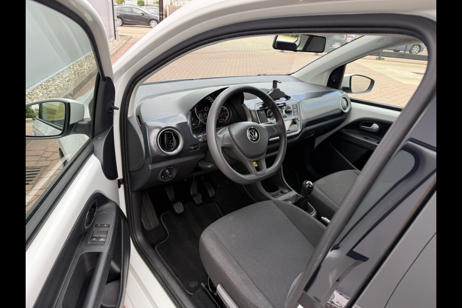 Volkswagen up! 1.0 65pk 5drs. Cruise | Apps | Camera