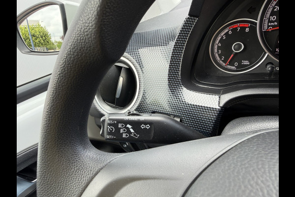 Volkswagen up! 1.0 65pk 5drs. Cruise | Apps | Camera