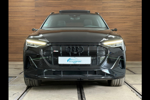 Audi e-tron E-tron 50 quattro S Black Edition 71 kWh | Panoramadak | Virtual Mirrors|360° Camera|Leder|Trekhaak | Memory | 21 Inch