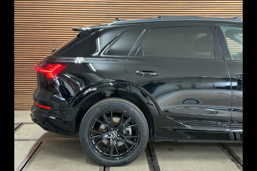 Audi e-tron E-tron 50 quattro S Black Edition 71 kWh | Panoramadak | Virtual Mirrors|360° Camera|Leder|Trekhaak | Memory | 21 Inch