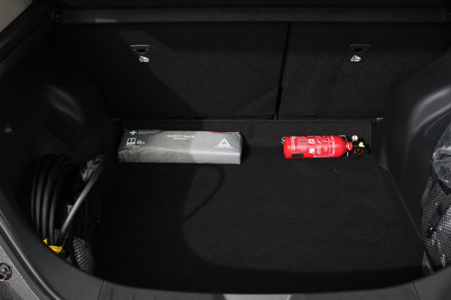 Nissan Leaf N-Connecta 40 kWh Navigatie Bluetooth Cruise Control Lichtmetalen Velgen Camera