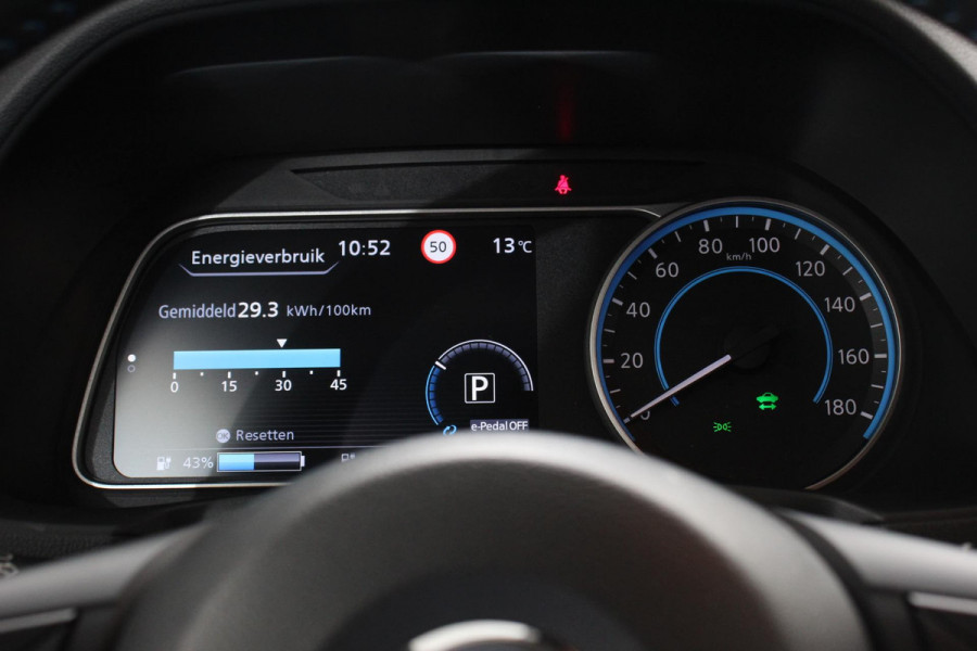 Nissan Leaf N-Connecta 40 kWh Navigatie Bluetooth Cruise Control Lichtmetalen Velgen Camera