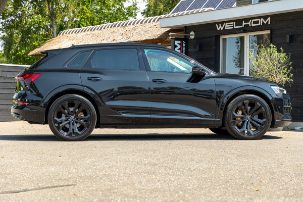 Audi e-tron E-tron 50 quattro S Line 71 kWh Soh 95% I S Line I Panoramadak I 22" I Adaptive Cruise I Luchtvering I CarPlay