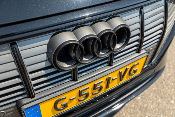 Audi e-tron E-tron 50 quattro S Line 71 kWh Soh 95% I S Line I Panoramadak I 22" I Adaptive Cruise I Luchtvering I CarPlay