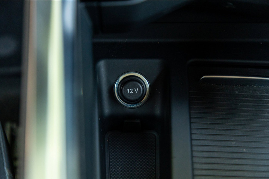 Audi e-tron E-tron 50 quattro S Line 71 kWh Soh 95% I S Line I Panoramadak I 22" I Adaptive Cruise I Luchtvering I CarPlay