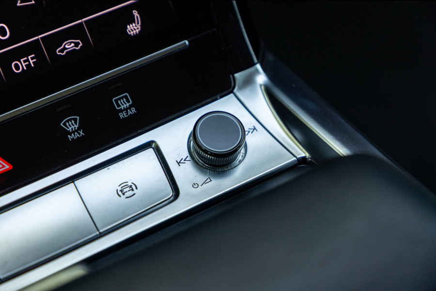 Audi e-tron E-tron 50 quattro S Line 71 kWh Soh 95% I S Line I Panoramadak I 22" I Adaptive Cruise I Luchtvering I CarPlay