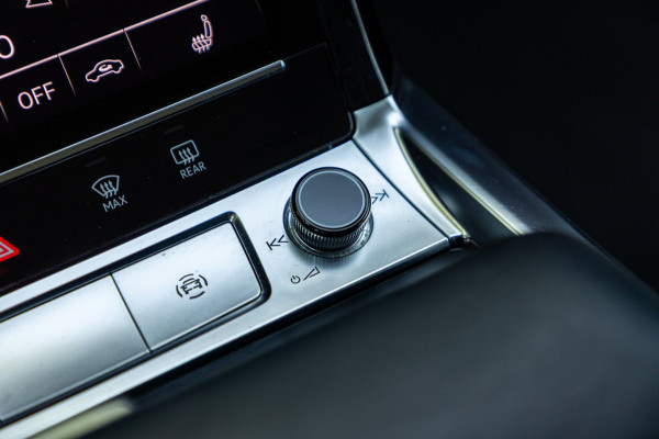 Audi e-tron E-tron 50 quattro S Line 71 kWh Soh 95% I S Line I Panoramadak I 22" I Adaptive Cruise I Luchtvering I CarPlay