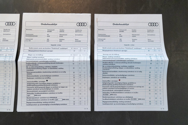 Audi e-tron E-tron 50 quattro S Line 71 kWh Soh 95% I S Line I Panoramadak I 22" I Adaptive Cruise I Luchtvering I CarPlay