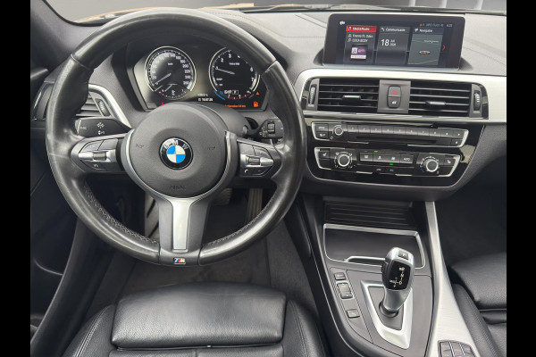 BMW 1-serie 118i Edition M Sport Shadow High Executive | Leder | Schuif/kanteldak | Led | Parksenors V+A | Stoelverw |