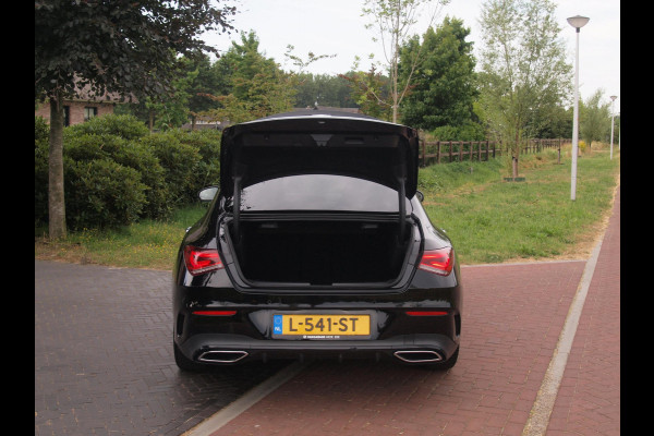 Mercedes-Benz CLA-Klasse 200 Business Solution AMG | Panoramadak | Burmester | Camera | Apple Carplay | Sfeerverlichting |