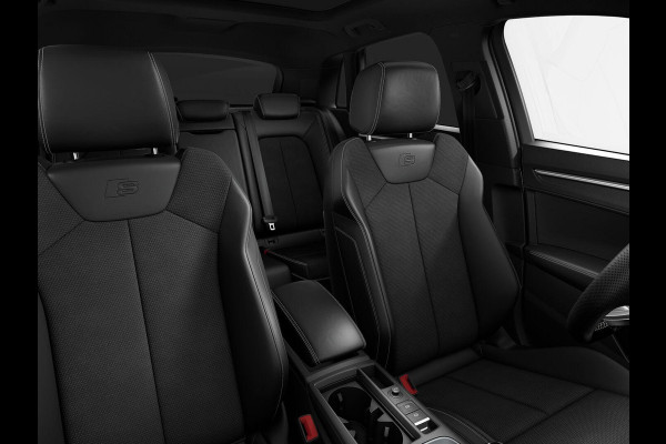 Audi Q3 45 TFSI e S edition 245pk | Panoramadak | Lederen bekleding | Parkeercamera | Elektrisch verstelbare voorstoelen | Adaptieve demping