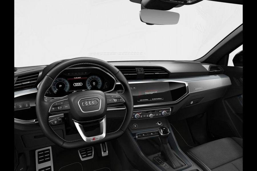 Audi Q3 45 TFSI e S edition 245pk | Panoramadak | Lederen bekleding | Parkeercamera | Elektrisch verstelbare voorstoelen | Adaptieve demping