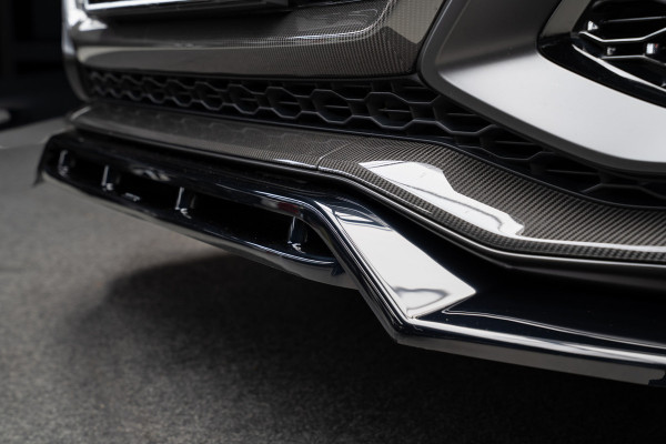 Audi RS Q8 4.0 TFSI B&O Ceramic HUD Massage Carbon Softclose Nachtzicht ACC Keyless 360 Camera Stoelventilatie Elektr. achterklep Memory seats Elektr. trekhaak Navi Niveauregeling PDC Stoelverwarming LM velgen