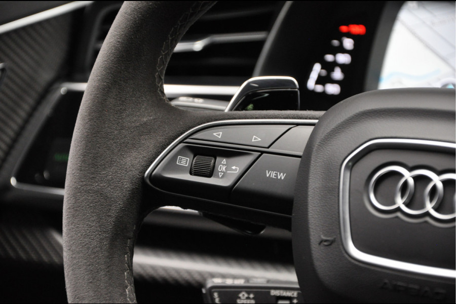 Audi RS Q8 4.0 TFSI B&O Ceramic HUD Massage Carbon Softclose Nachtzicht ACC Keyless 360 Camera Stoelventilatie Elektr. achterklep Memory seats Elektr. trekhaak Navi Niveauregeling PDC Stoelverwarming LM velgen