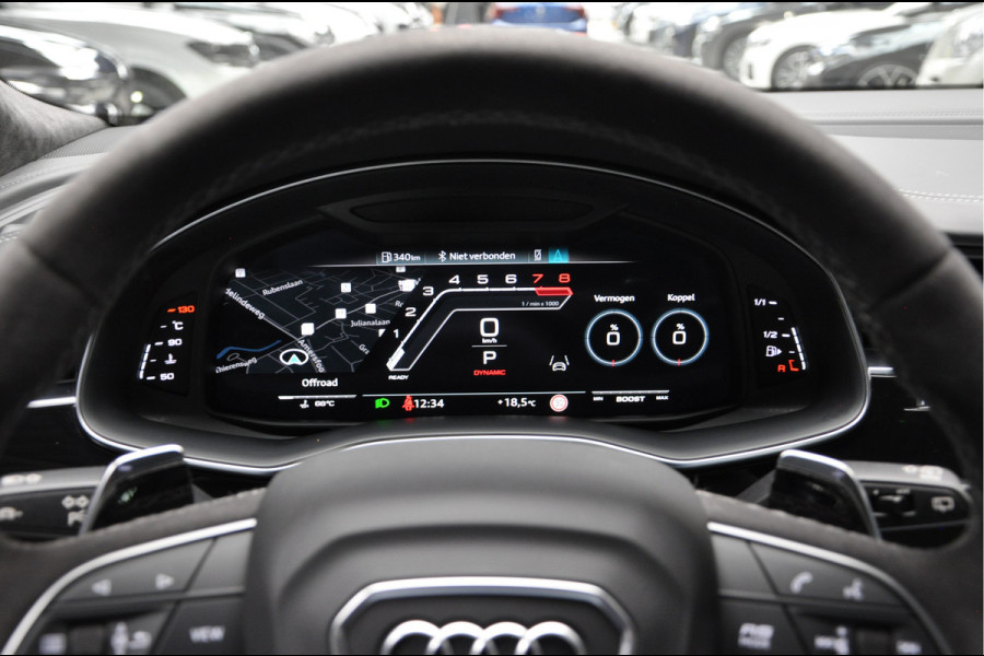 Audi RS Q8 4.0 TFSI B&O Ceramic HUD Massage Carbon Softclose Nachtzicht ACC Keyless 360 Camera Stoelventilatie Elektr. achterklep Memory seats Elektr. trekhaak Navi Niveauregeling PDC Stoelverwarming LM velgen