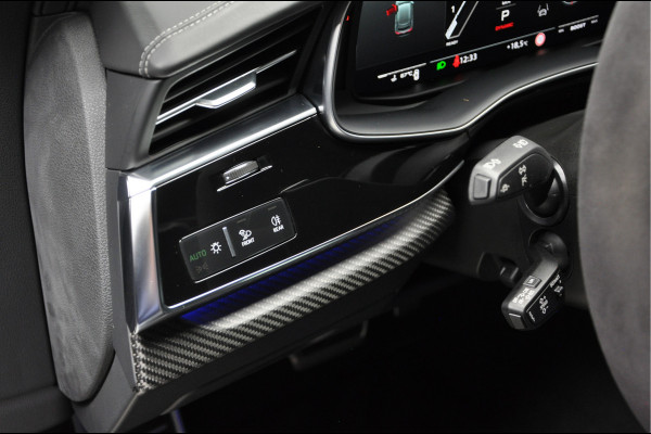 Audi RS Q8 4.0 TFSI B&O Ceramic HUD Massage Carbon Softclose Nachtzicht ACC Keyless 360 Camera Stoelventilatie Elektr. achterklep Memory seats Elektr. trekhaak Navi Niveauregeling PDC Stoelverwarming LM velgen