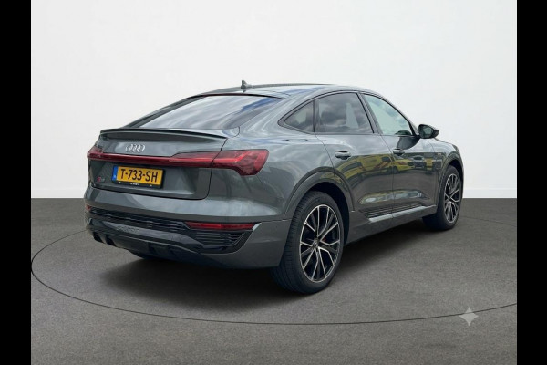 Audi Q8 Sportback e-tron 50 quattro S Edition 95 kWh 340pk | Panoramadak | Lederen bekleding | Luchtvering |  Elektrisch verstelbare voorstoelen met geheugen |