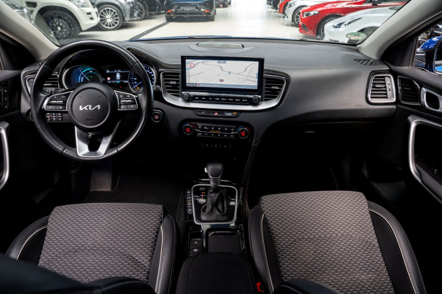 Kia Ceed Sportswagon 1.6 GDI PHEV Navi Camera ACC Leder Memory seats Climate Carplay Keyless Entry + Start PDC LED LM velgen Stoelverwarming voor & achter Plug-In BTW auto
