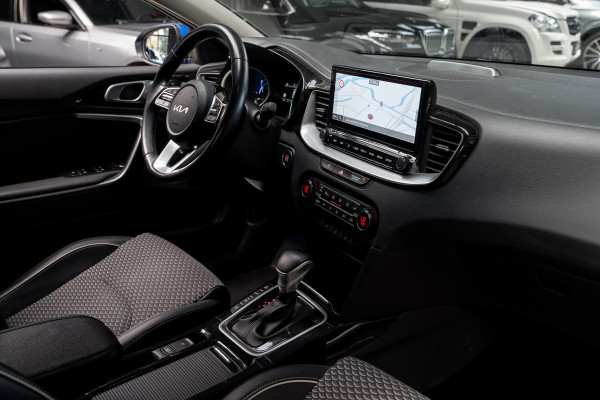 Kia Ceed Sportswagon 1.6 GDI PHEV Navi Camera ACC Leder Memory seats Climate Carplay Keyless Entry + Start PDC LED LM velgen Stoelverwarming voor & achter Plug-In BTW auto