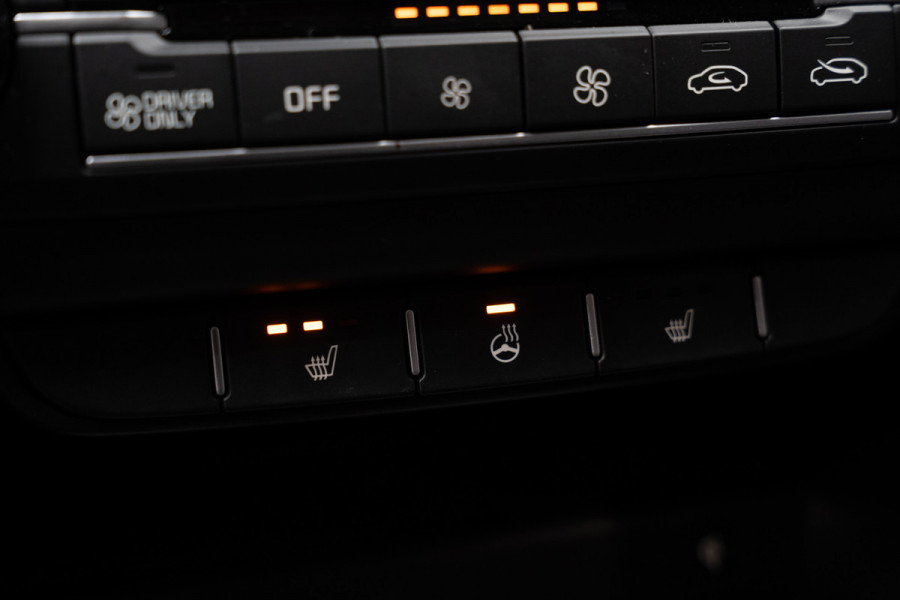Kia Ceed Sportswagon 1.6 GDI PHEV Navi Camera ACC Leder Memory seats Climate Carplay Keyless Entry + Start PDC LED LM velgen Stoelverwarming voor & achter Plug-In BTW auto