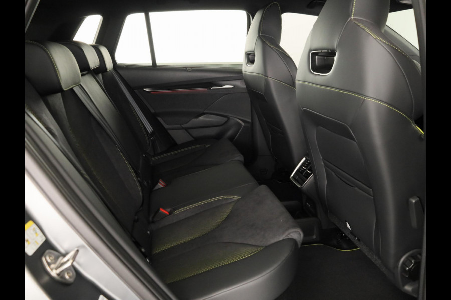 Škoda Elroq 85x RS 340pk 4x4 | Matt Grey | 340 PK | Warmtepomp | Adaptief onderstel | 21" lichtmetaal |