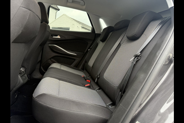 Opel Grandland X Turbo Business Executive | Automaat | Trekhaak |
