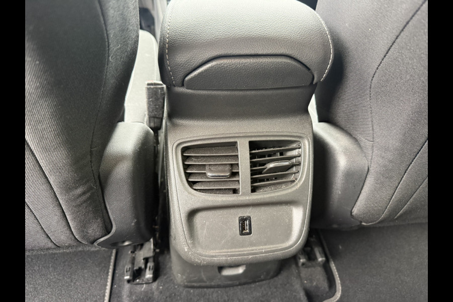 Opel Grandland X Turbo Business Executive | Automaat | Trekhaak |