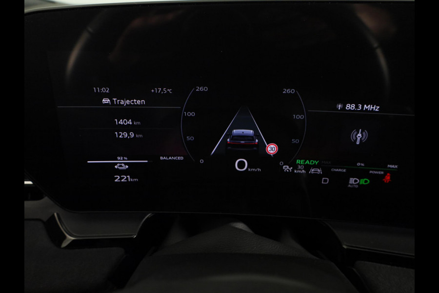 Audi SQ6 e-tron quattro 100 kWh 490pk | Komt half augustus binnen | Panoramadak | B&O Audio | Electrisch verstelbare voorstoelen + geheugen bestuurderstoel | MMI Experience Pro