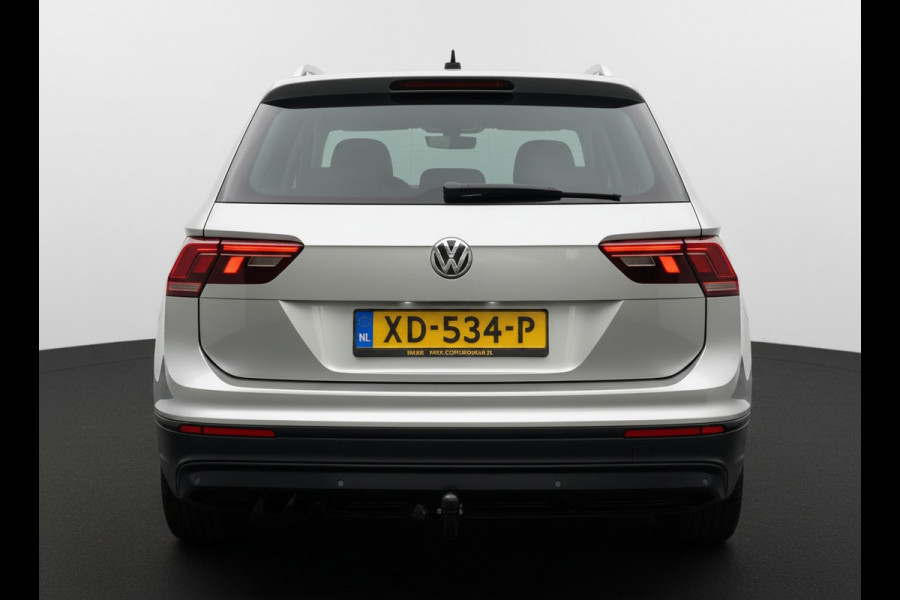 Volkswagen Tiguan 1.4 TSI 150PK ACT DSG HIGHLINE PANO/TREKHAAK/CARPLAY