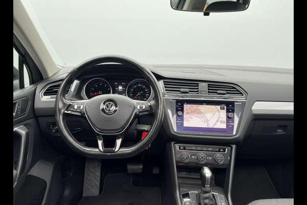 Volkswagen Tiguan 1.4 TSI 150PK ACT DSG HIGHLINE PANO/TREKHAAK/CARPLAY
