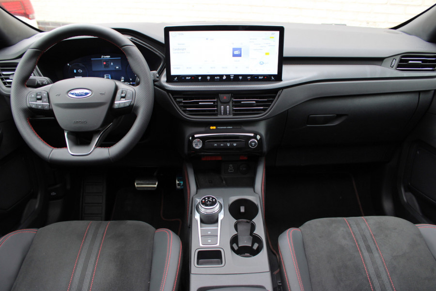 Ford Kuga 2.5 PHEV ST-Line X | Panoramadak | BLIS | B&O | Winterpack