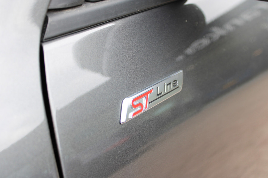 Ford Kuga 2.5 PHEV ST-Line X | Panoramadak | BLIS | B&O | Winterpack