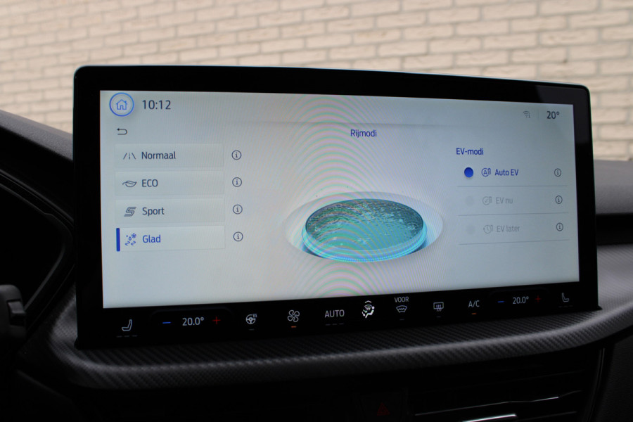 Ford Kuga 2.5 PHEV ST-Line X | Panoramadak | BLIS | B&O | Winterpack