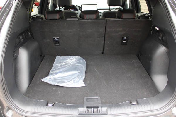 Ford Kuga 2.5 PHEV ST-Line X | Panoramadak | BLIS | B&O | Winterpack
