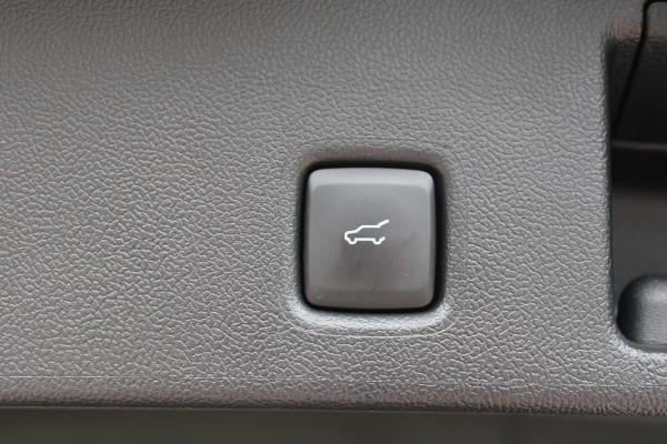 Ford Kuga 2.5 PHEV ST-Line X | Panoramadak | BLIS | B&O | Winterpack