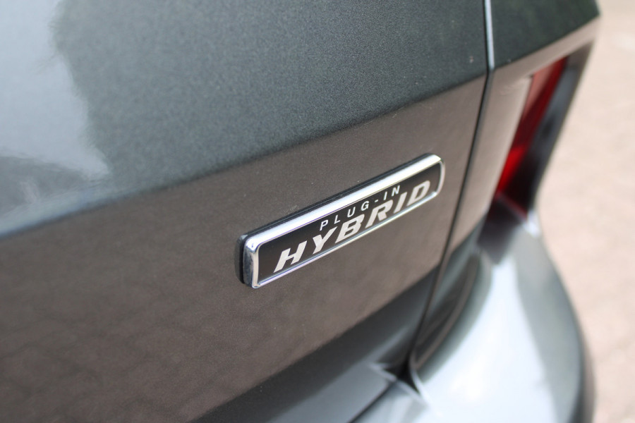 Ford Kuga 2.5 PHEV ST-Line X | Panoramadak | BLIS | B&O | Winterpack