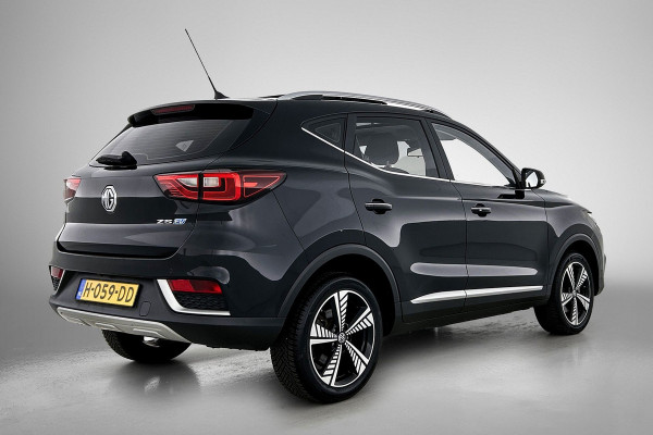 MG Mg Zs EV Luxury 45 kWh (NL-auto, Panoramadak, Camera, Navi, StoelV, Parkeersensoren, Leder, ETc)