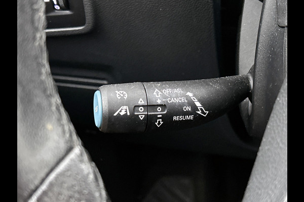 MG Mg Zs EV Luxury 45 kWh (NL-auto, Panoramadak, Camera, Navi, StoelV, Parkeersensoren, Leder, ETc)