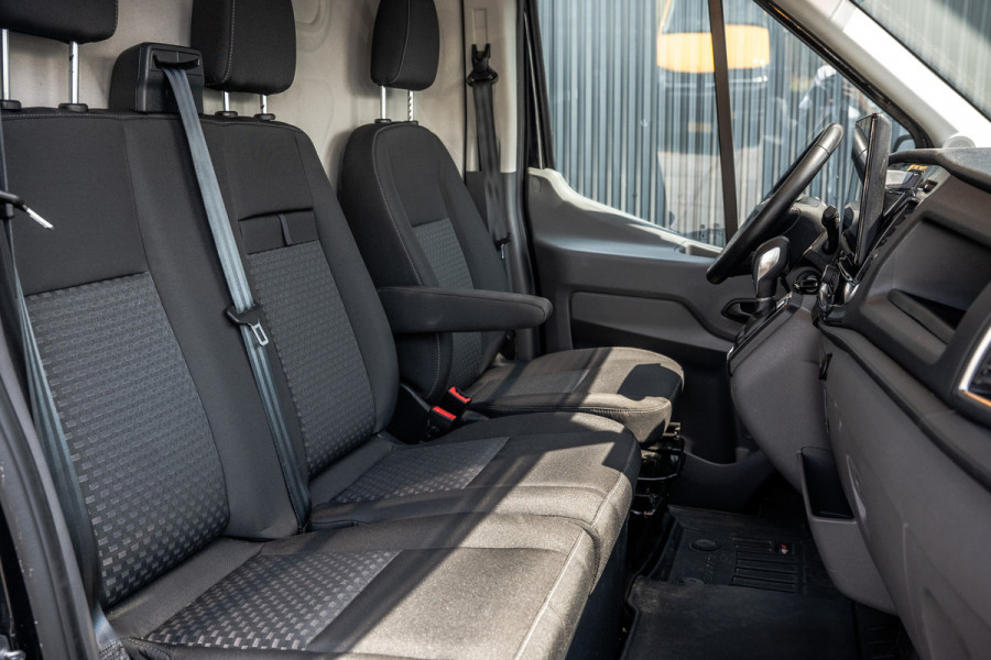 Ford Transit 2.0 EcoBlue L3H2 | 170 PK | Automaat | Trekhaak 3.5T | 1e Eigenaar | 360° Camera | Carplay | PDC | Trekhaak