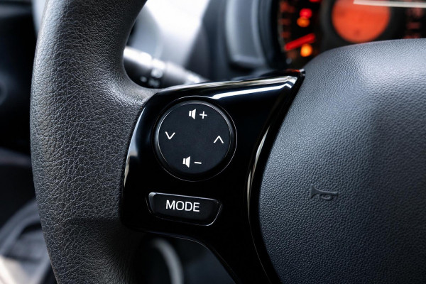 Peugeot 108 1.0 e-VTi Active | Camera | Carplay | Airco | Elek Ramen
