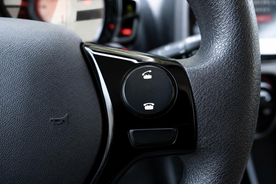 Peugeot 108 1.0 e-VTi Active | Camera | Carplay | Airco | Elek Ramen