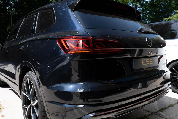Volkswagen Touareg 3.0 TSi 4MOTION R | Panorama| Dynaudio | 360 Camera | Nachtzicht | Trekhaak | HUD