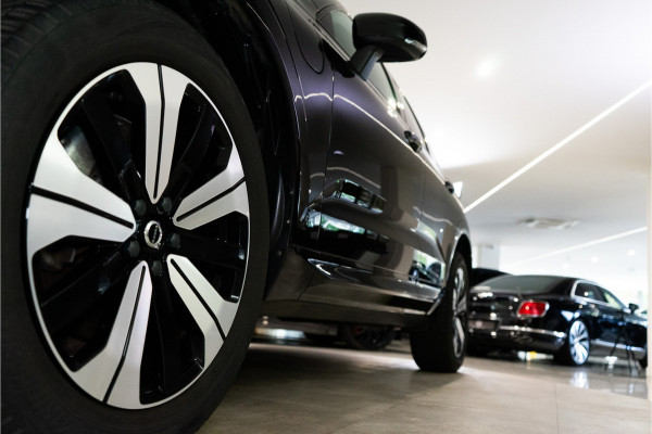 Volvo XC60 2.0 T6 Plug-in hybrid AWD Plus Dark Long Range 350PK | Harman/Kardon | Sportstoelen | LED | Pano | 12 MND Garantie