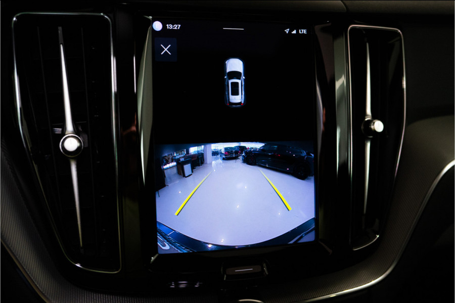 Volvo XC60 2.0 T6 Plug-in hybrid AWD Plus Dark Long Range 350PK | Harman/Kardon | Sportstoelen | LED | Pano | 12 MND Garantie