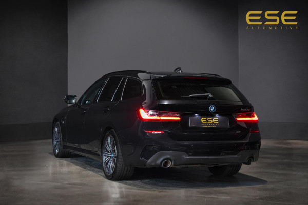 BMW 3 Serie Touring 330e M-Sport | Pano | Trekhaak | 360 camera
